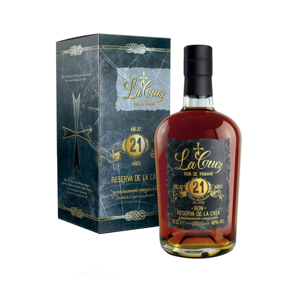 La Cruz Ron 21 YO – Aged rum ideal for after-dinner drinks