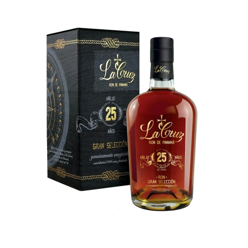La Cruz Ron de Panamá 25 Años – Un ron fino para la meditación y el disfrute después de la cena.