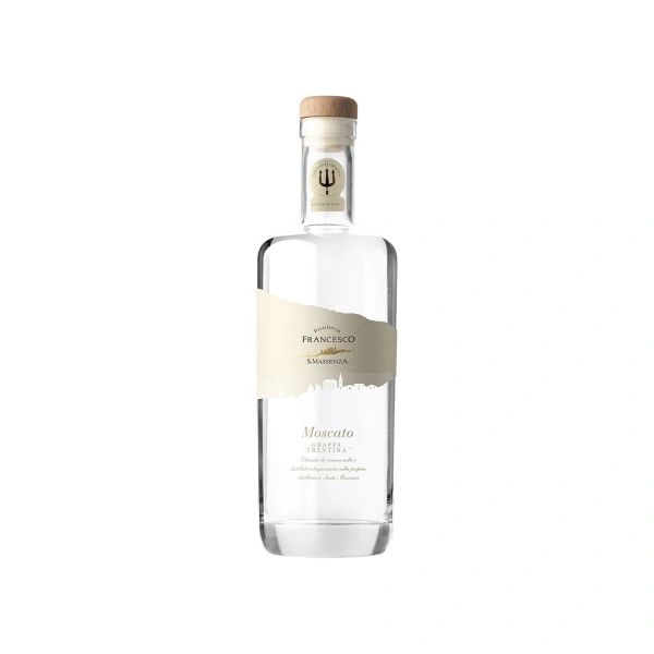 Moscato Grappa de la distillerie Francesco : distillat aromatique du Trentin
